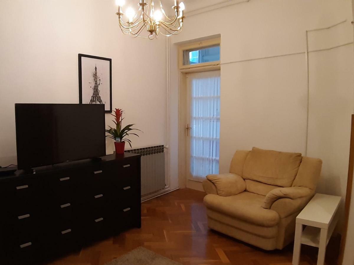 Apartman Pozeg Lägenhet Zagreb Exteriör bild
