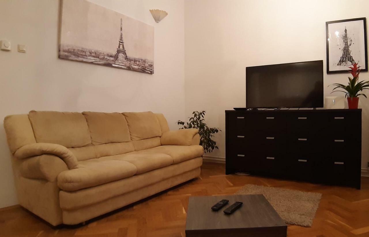 Apartman Pozeg Lägenhet Zagreb Exteriör bild